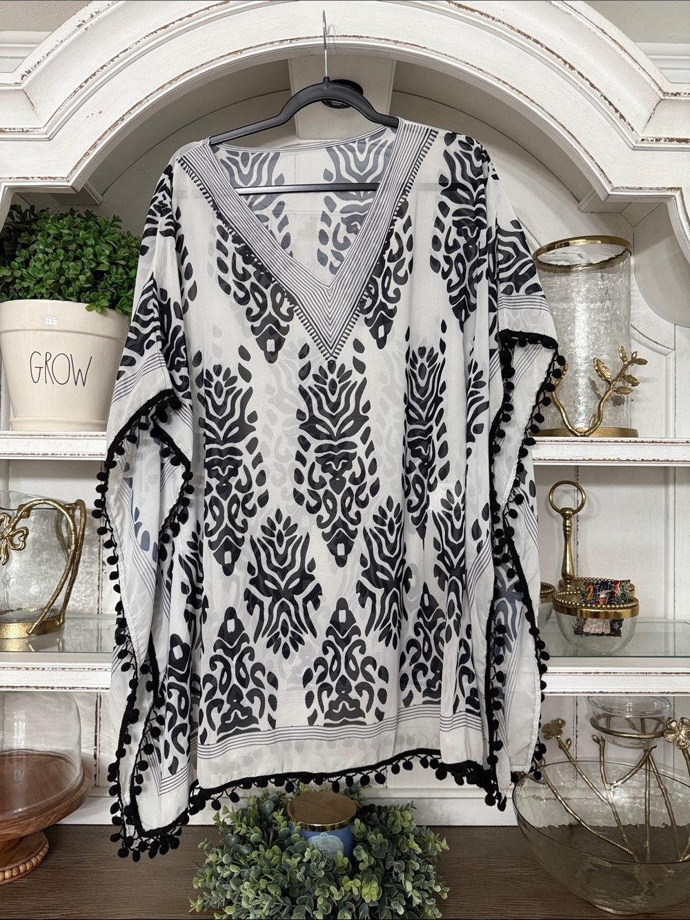 Medium Black & Off White Pom-Pom Kaftan Tunic